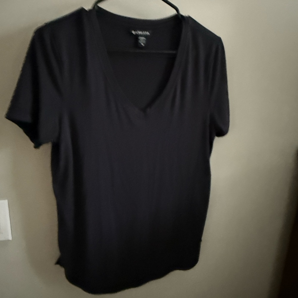 Athleta Black V-Neck Short Sleeve Tee